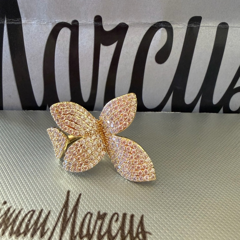 Iconic Bruni LUXURY Ring 18k